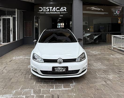 VOLKSWAGEN GOLF 1.4 TSI HIGHLINE 16V GASOLINA 4P AUTOMÁTICO VOLKSWAGEN GOLF 1.4 TSI HIGHLINE 16V GASOLINA 4P AUTOMÁTICO